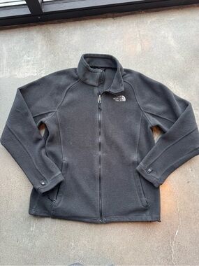 The North Face Men's Black Full-Zip Fleece Jacket
